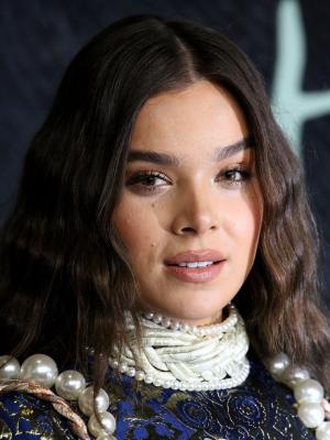 Hailee Steinfeld