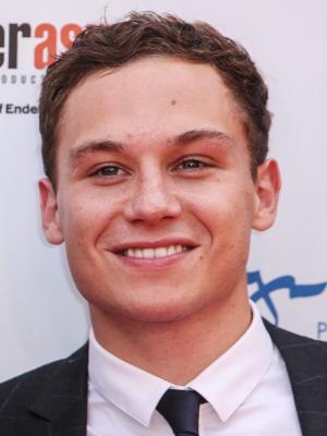 Finn Cole