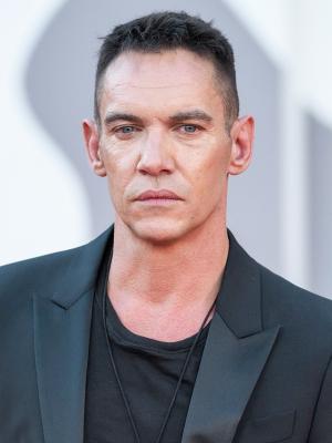 Jonathan Rhys-Meyers