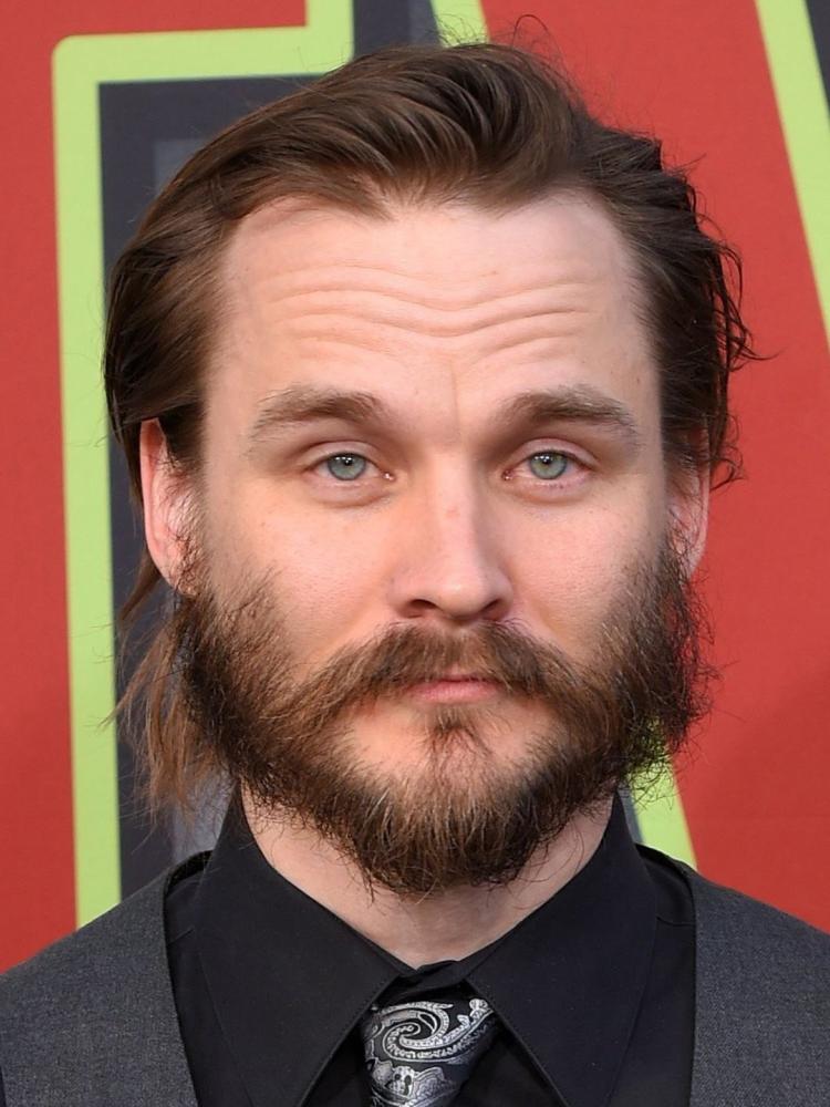 Photo of Travis Hammer