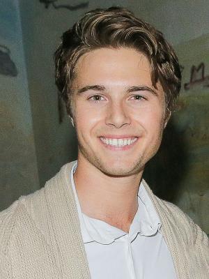 Elias Kacavas