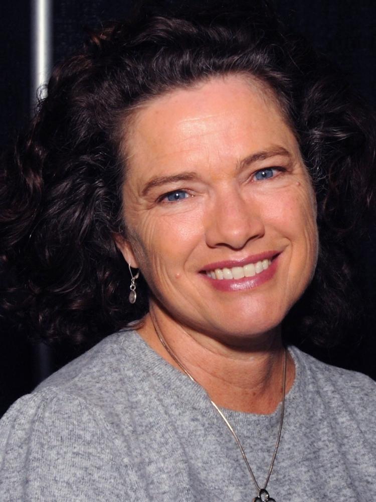 Photo of Heather Langenkamp