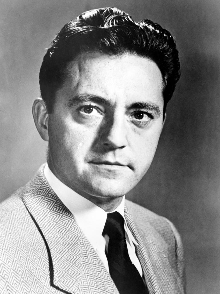 Photo of Edward Binns