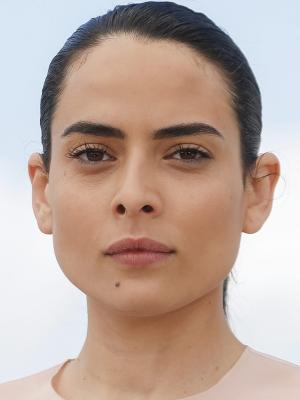 Nailia Harzoune