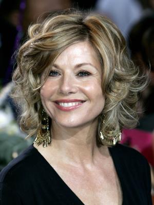 Glynis Barber