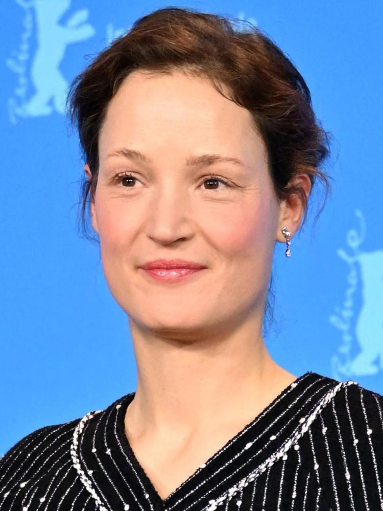 Photo of Vicky Krieps