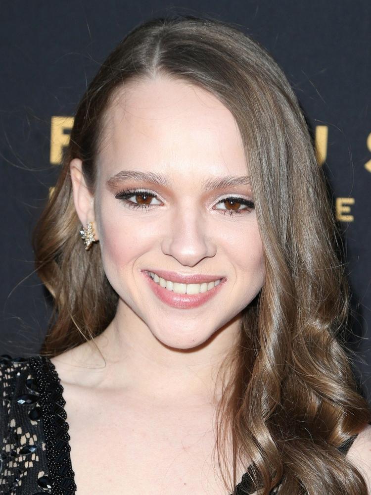 Photo of Shira Haas