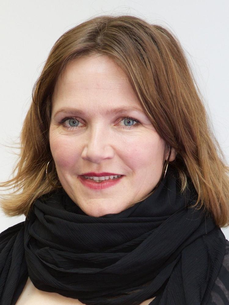 Photo of Jessica Hynes
