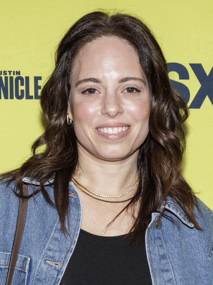 Photo of Erica Lee