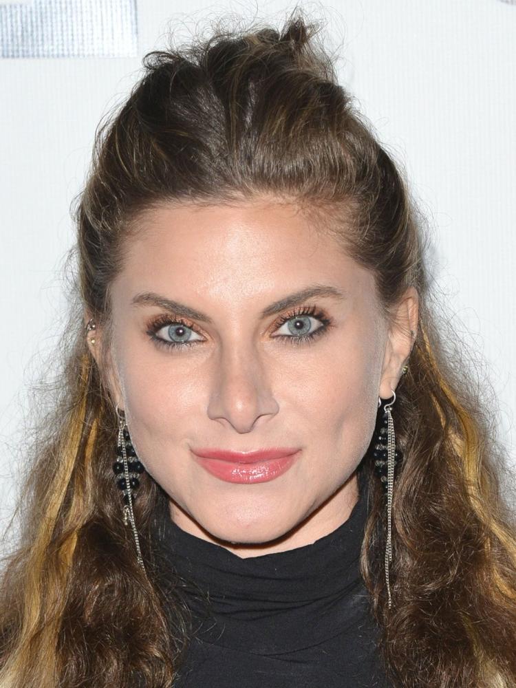 Photo of Marisa Saks