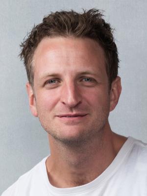 Aaron Glenane