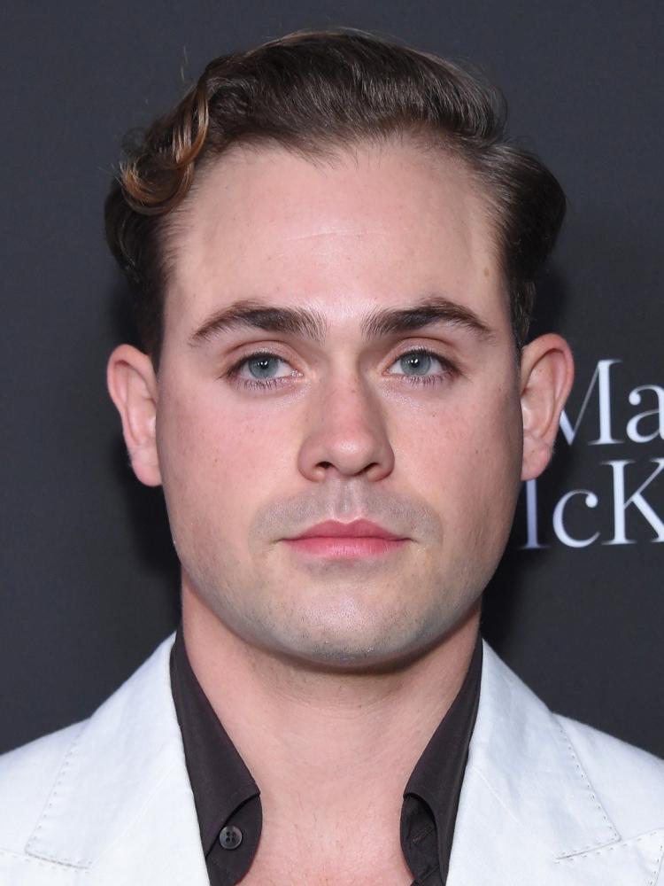 Photo of Dacre Montgomery