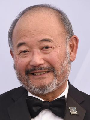 Clyde Kusatsu