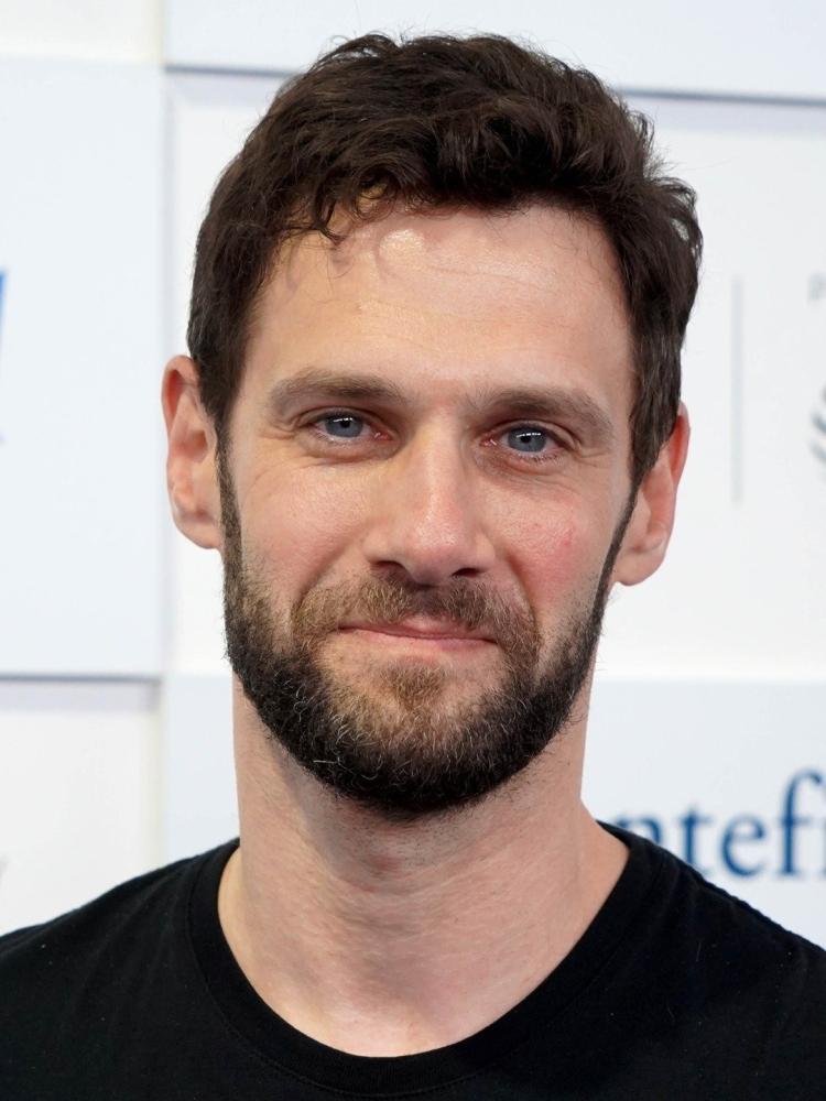 Photo of Justin Bartha