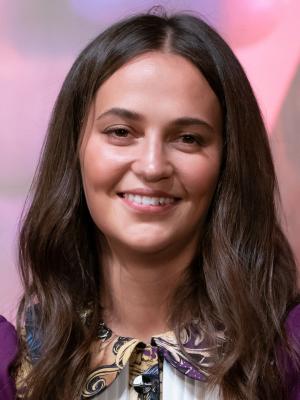 Alicia Vikander