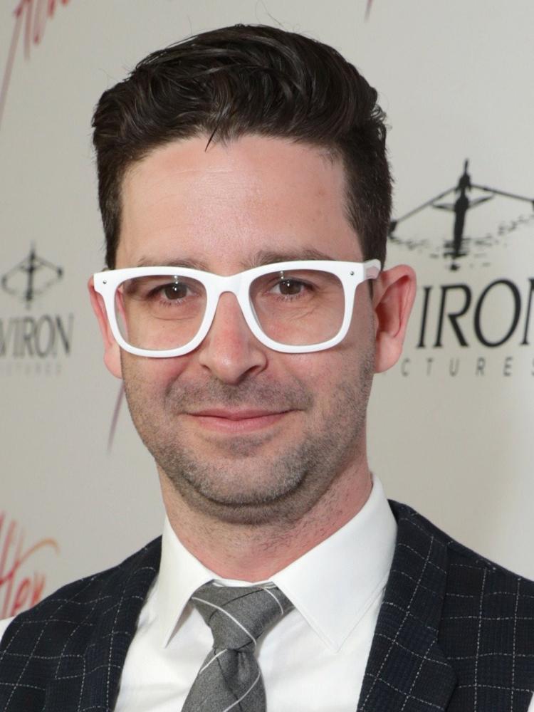 Photo of Aron Levitz