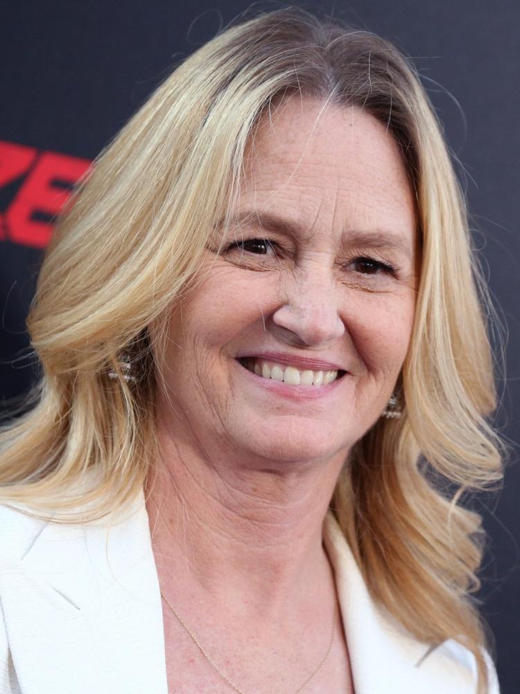 Photo of Melissa Leo