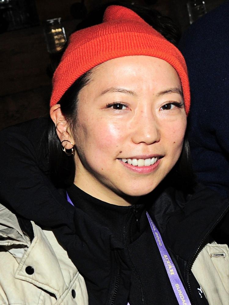 Photo of Julia Oh
