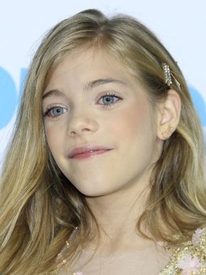 Elle McKinnon