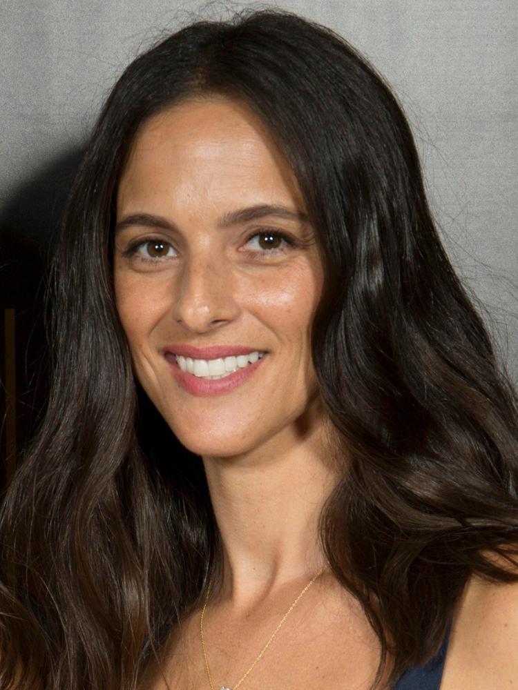 Photo of Nicole Abellera