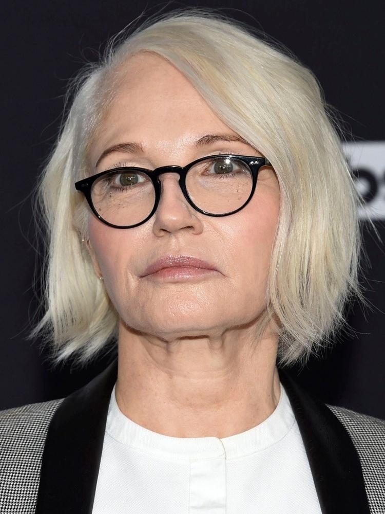 Photo of Ellen Barkin