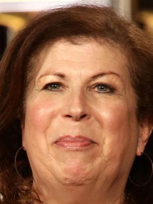 Winnie Holzman