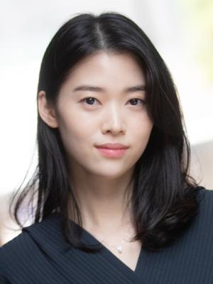 Jeong E-suh