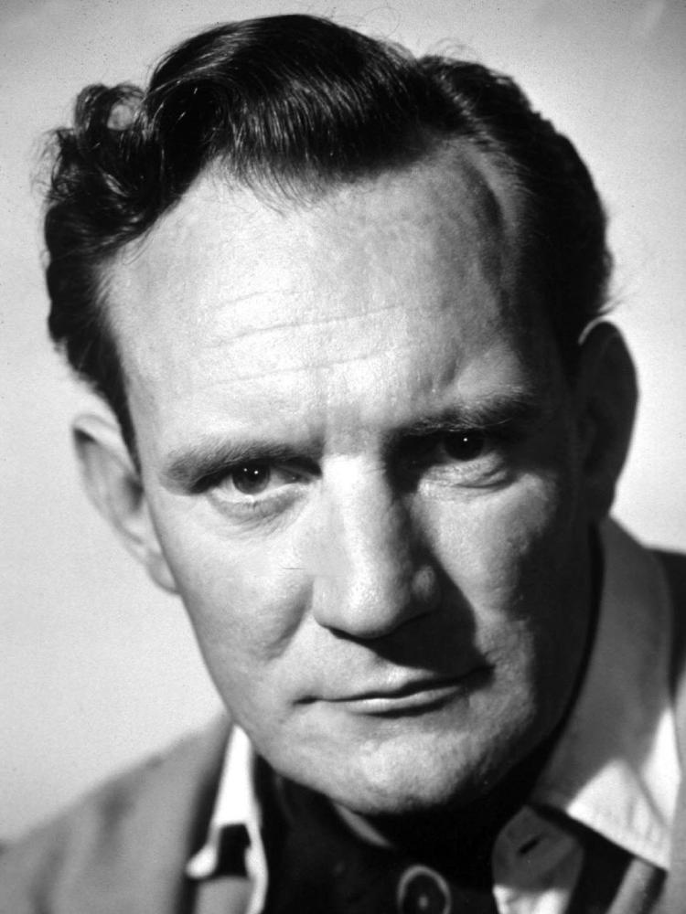 Photo of Trevor Howard