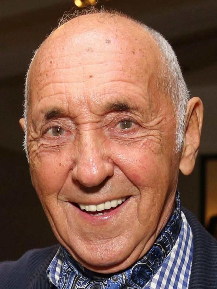 Photo of Harvey Jason