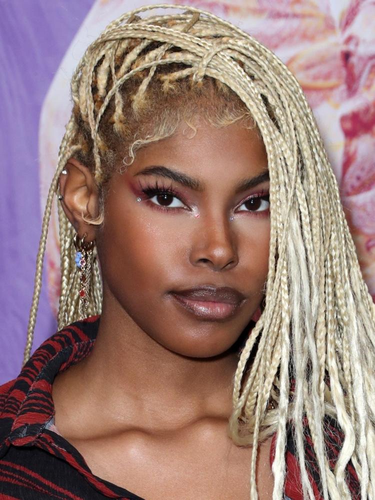 Photo of Diamond White