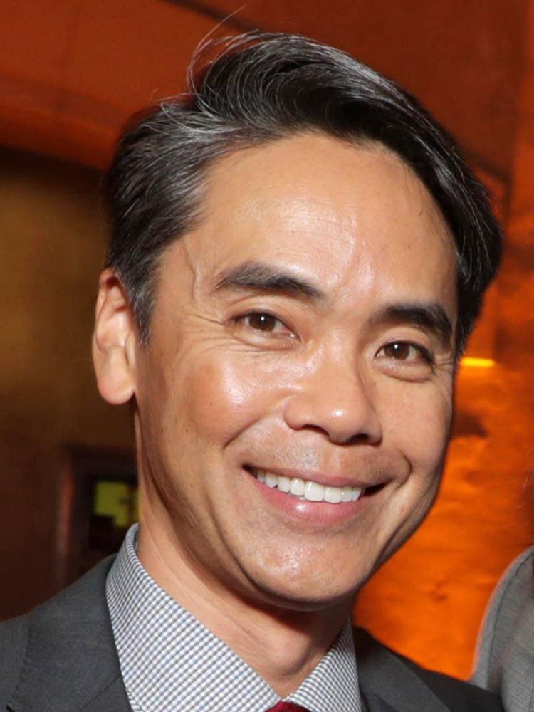 Photo of Walter Hamada