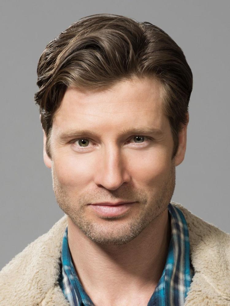 Photo of Damon Runyan