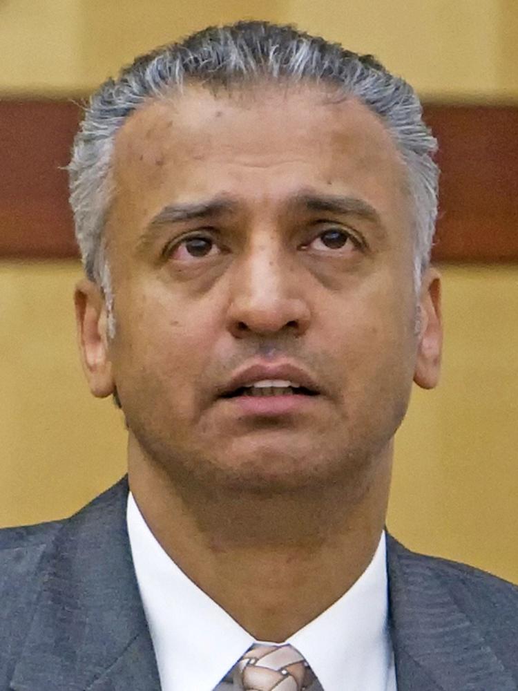 Photo of Shelley Malil