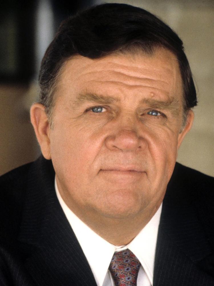 Photo of Pat Hingle