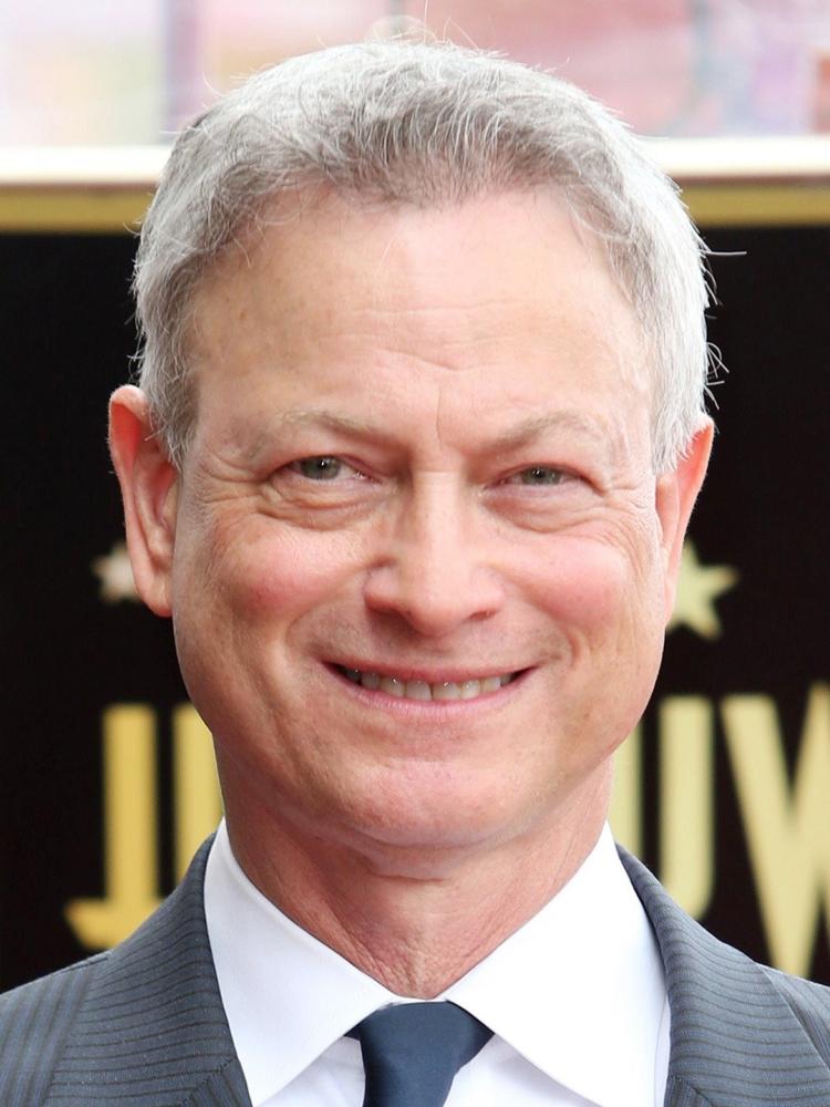 Photo of Gary Sinise