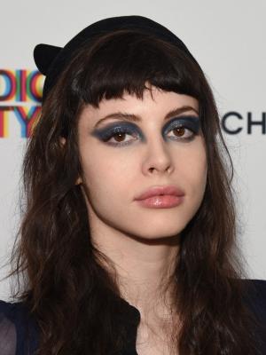 Charlotte Kemp Muhl
