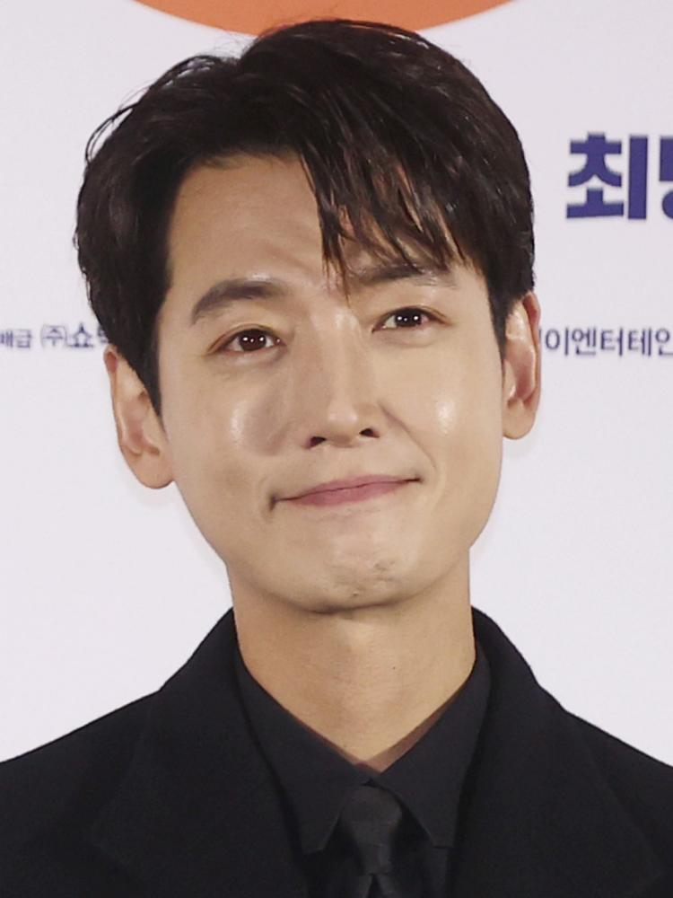 Photo of Jung Kyung-ho