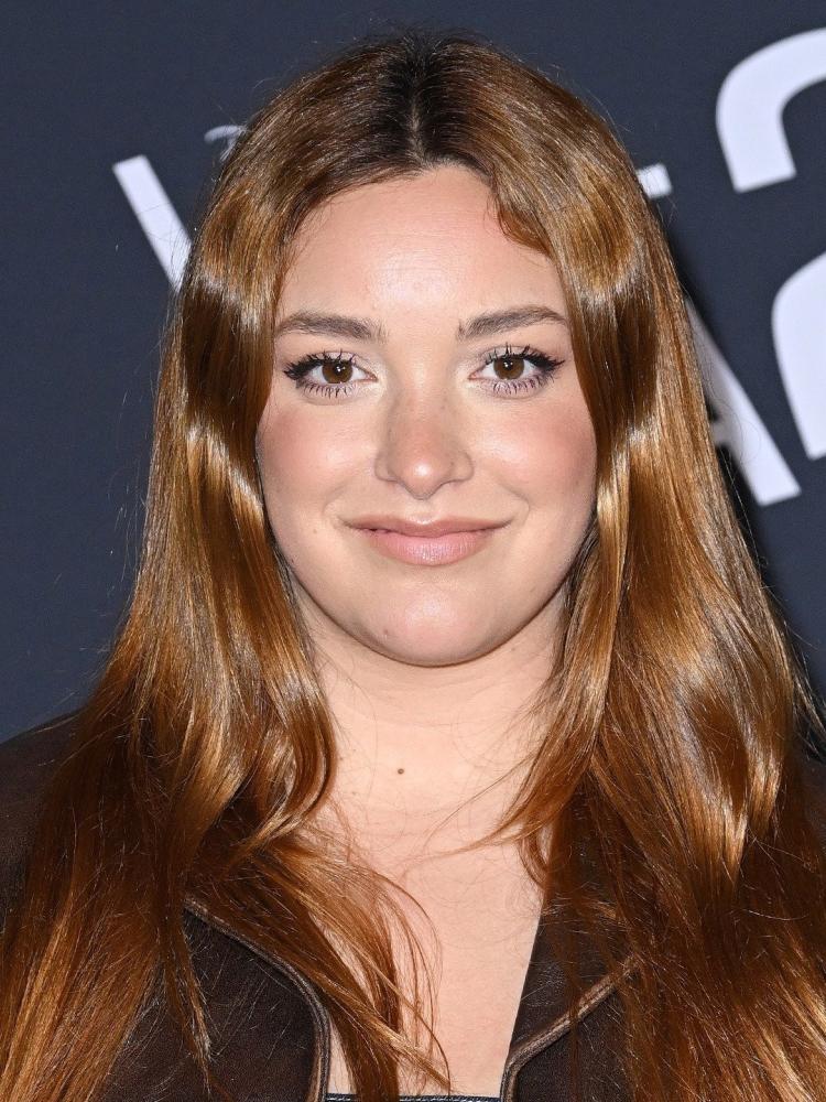 Photo of Emmylou Homs