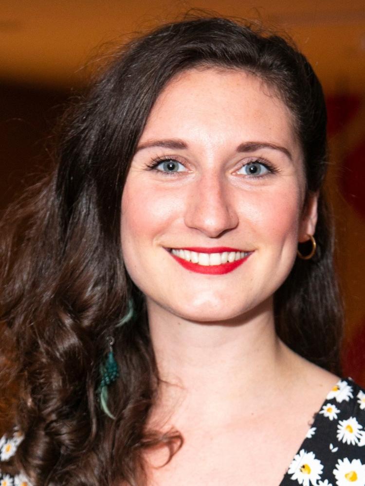 Photo of Bessie Carter