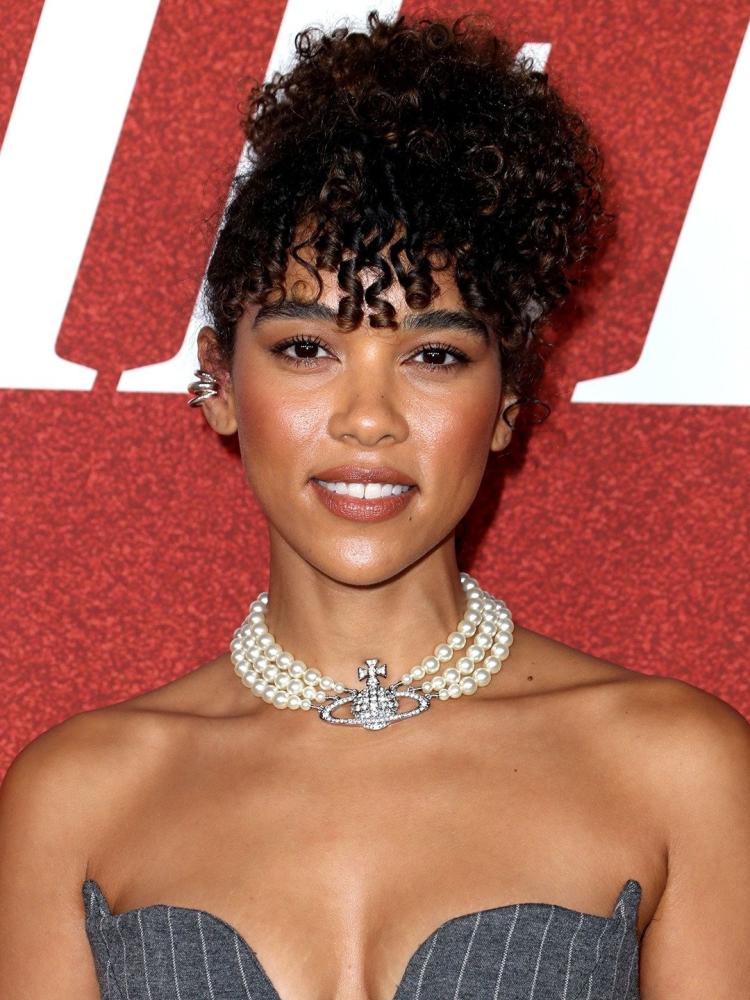 Photo of Alexandra Shipp