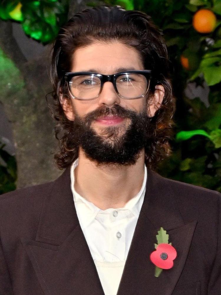 Photo of Ben Whishaw