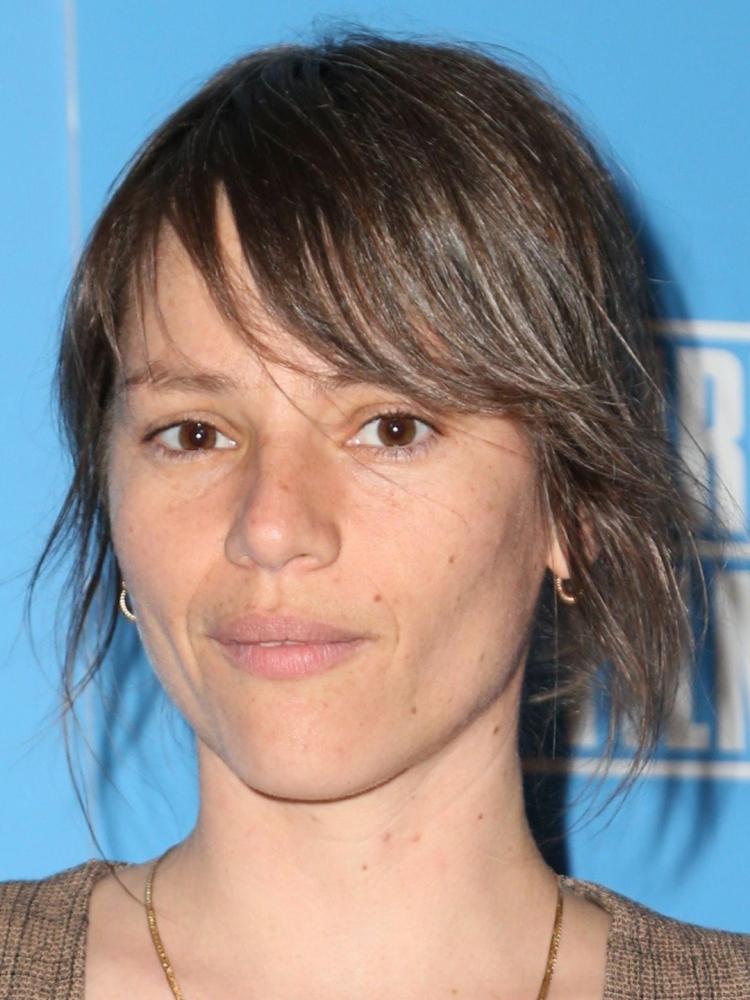Photo of Eleonore Hendricks
