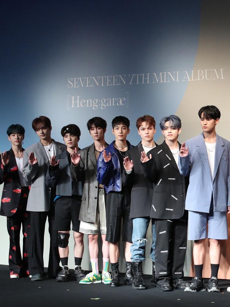 Photo of SEVENTEEN