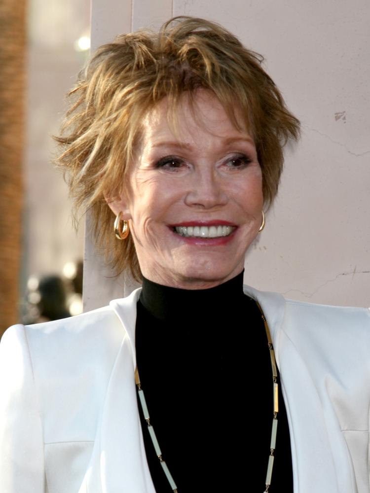 Photo of Mary Tyler Moore