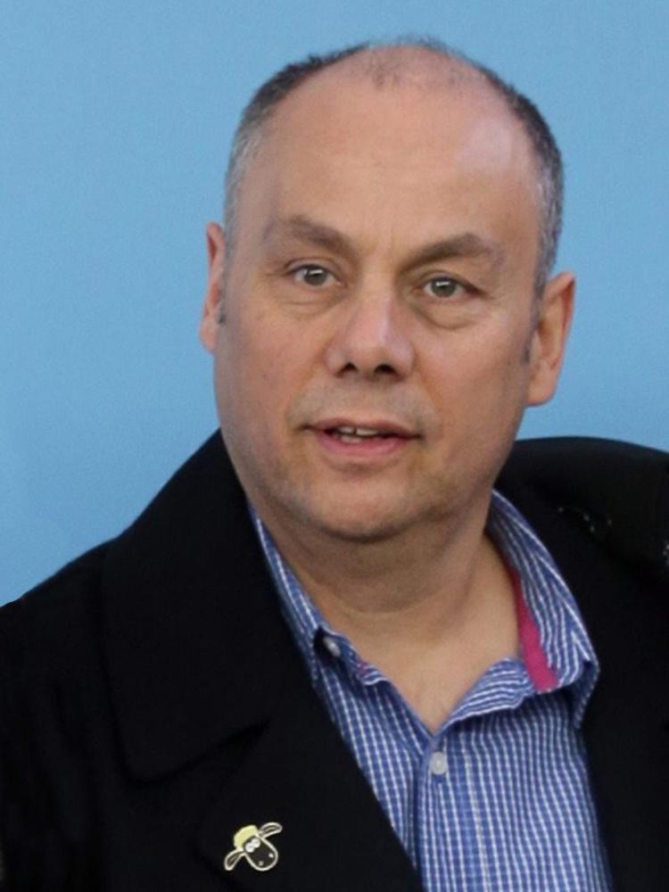 Photo of Mark Burton