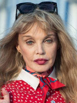 Arielle Dombasle