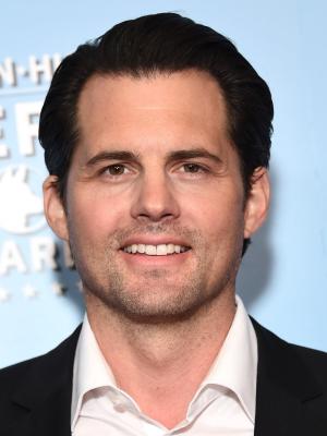 Kristoffer Polaha