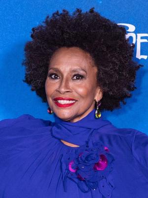 Jenifer Lewis