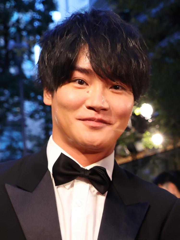 Photo of Yoshimasa Hosoya