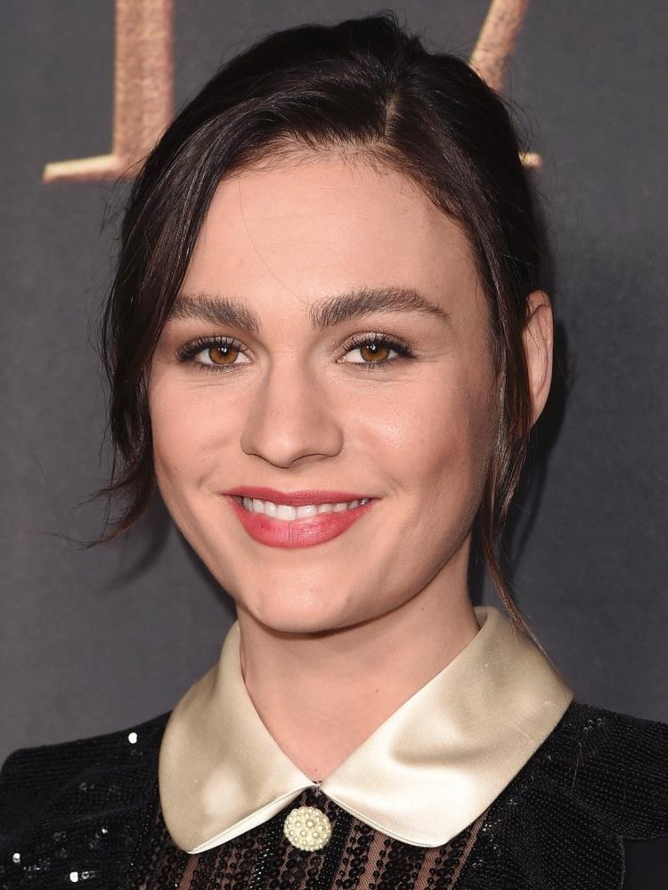 Photo of Sophie Skelton